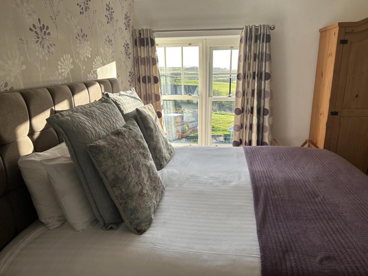 Uplands Inn Cartmel Pokoj fotografie